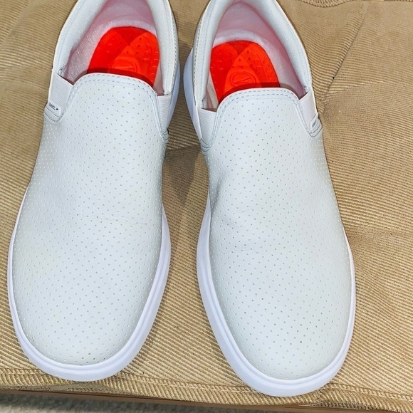 Speedo Ladies Hybrid Slip On Shoes. - Picture 4 of 13